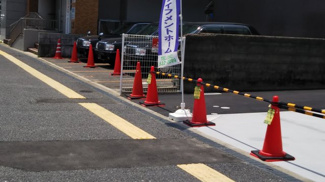 【前面道路含む現地写真】 | 旭橋入口バス停まで徒歩１分◎
夜でも人通りがあり、安心です☆