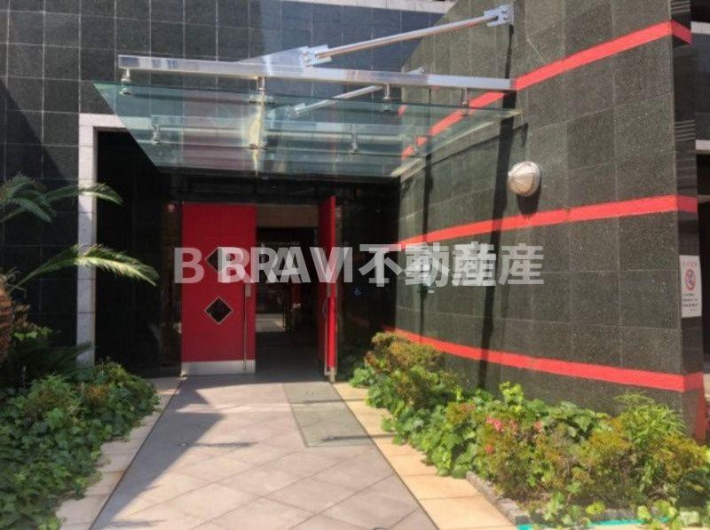 ISM谷町六丁目　BRAVI不動産の駐車場|【プライムアーバン安堂寺】駐車場があります