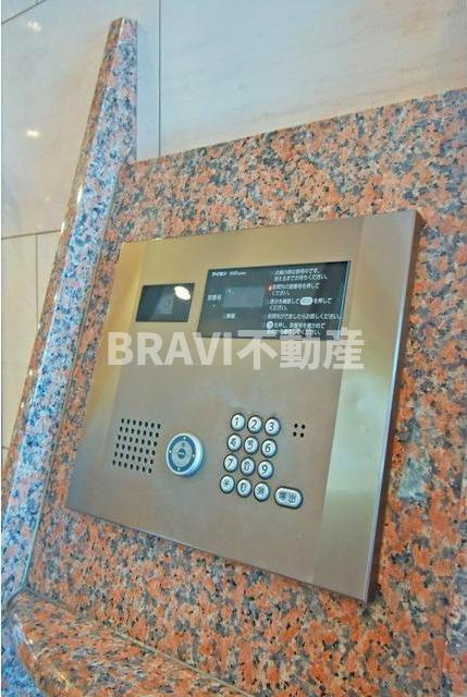 ISM谷町六丁目　BRAVI不動産のロビー|【プライムアーバン安堂寺】ロビーです