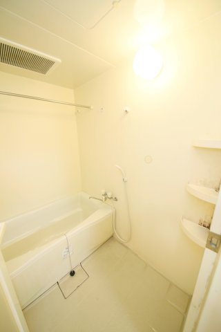 サンライズ新舞子の浴室|お風呂です
