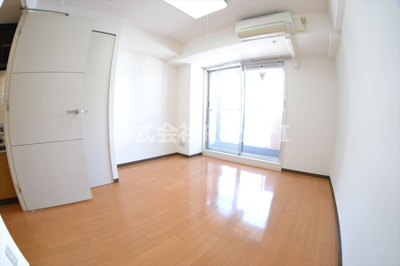 【洋室】 | グラマシー心斎橋東(旧ユーカ心斎橋東) | 洋室です