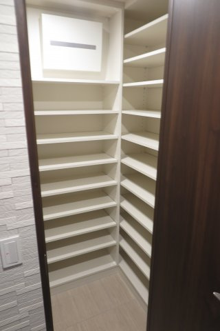 ザ・パークハウス中之島タワーの収納