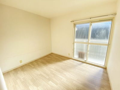 【洋室】 | フレグランス美浜