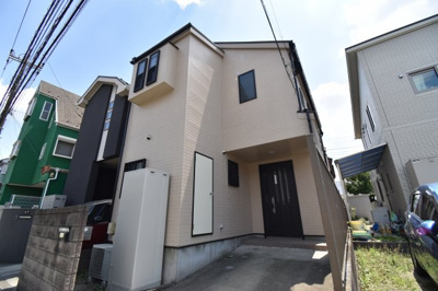 【外観】 | 府中市四谷六丁目　中古戸建 | あらゆる夢を叶える新たな未来へ一歩踏み出す…明日への勇気と活力を与えてくれるそんな邸がこちらです

