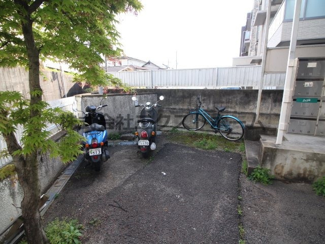 メゾンフレールのその他共用部分|駐輪スペース