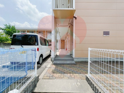 【エントランス】 | レオパレス有富