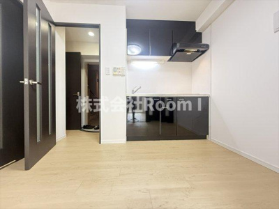 【キッチン】 | willDo堺筋本町 | コンパクトなキッチンで掃除もラクラク