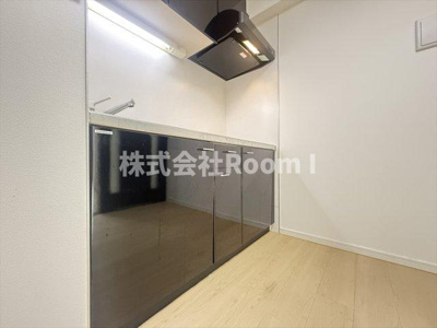 【キッチン】 | willDo堺筋本町 | コンパクトなキッチンで掃除もラクラク