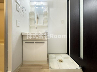 【洗面所】 | willDo堺筋本町 | 忙しい朝には欠かせない洗面所です