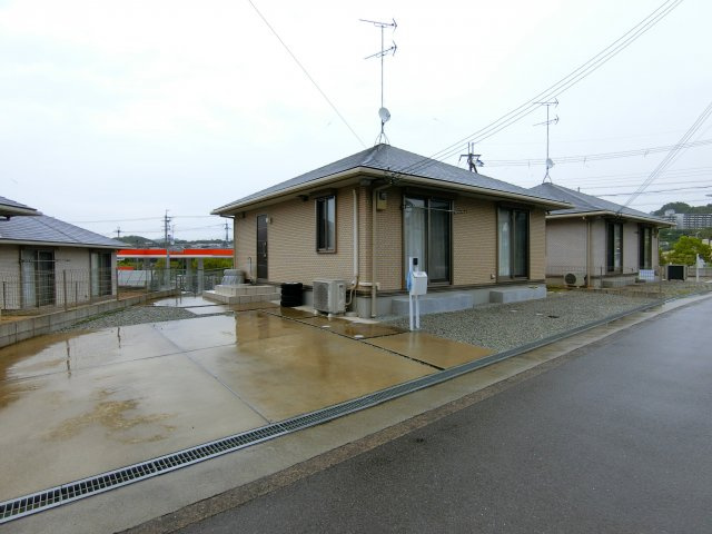 河内長野市加賀田平屋の外観