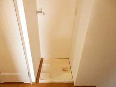 綾小路パレスの設備|洗濯機室内設置可