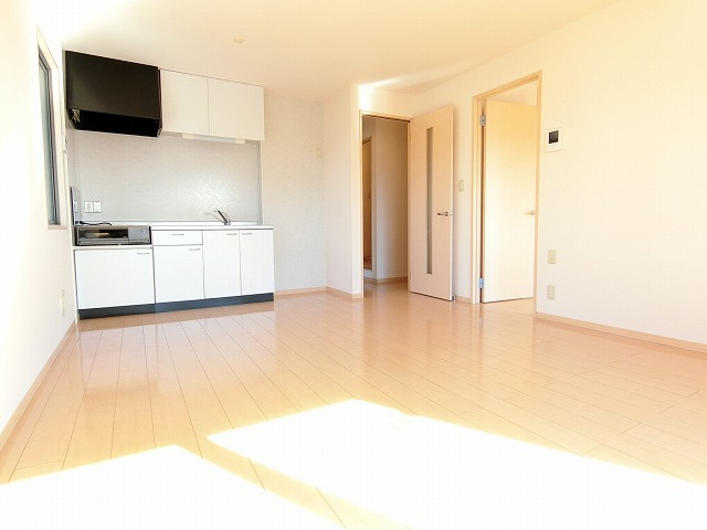 グレースヒル Bの居間・リビング