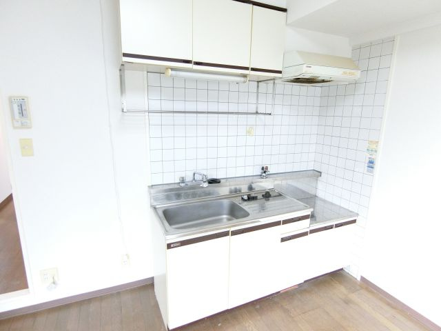 尾崎コーポのキッチン|同物件別部屋イメージ写真