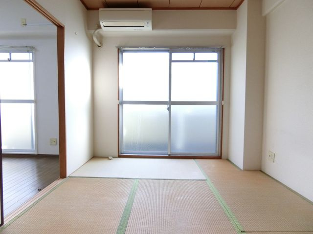 尾崎コーポの寝室|同物件別部屋イメージ写真