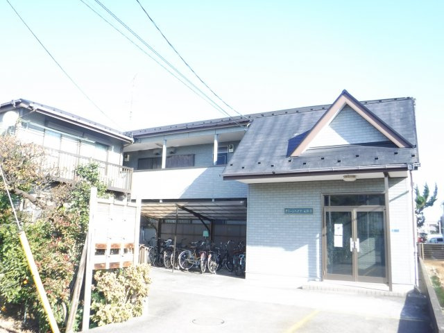 グリーンハイツ元住吉の外観|ブレーメン商店街を通って帰れ陽当たり住環境の良いお部屋です♪