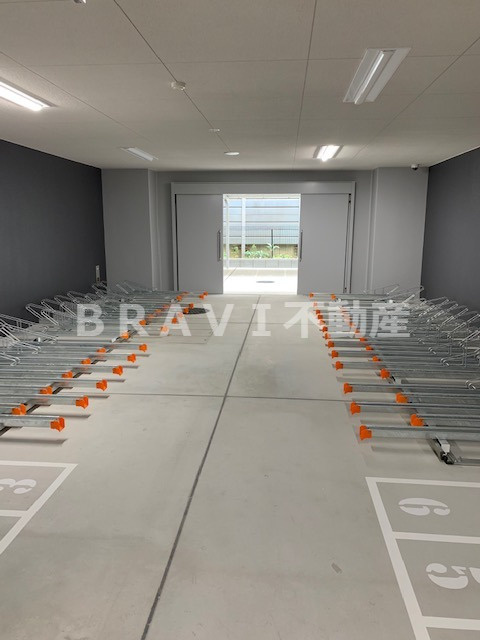 CAVANA本町　BRAVI不動産のその他共用部分|【CAVANA本町】駐輪場