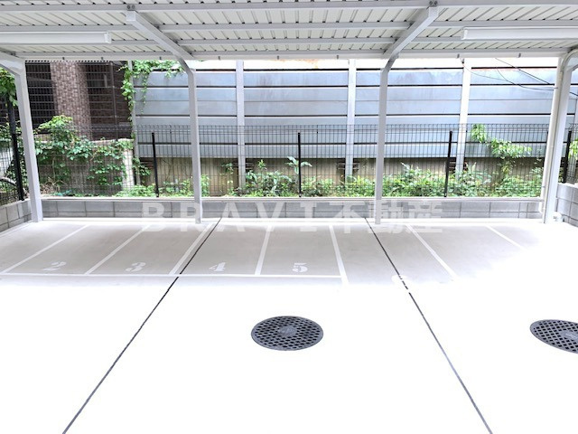 CAVANA本町　BRAVI不動産のその他共用部分|【CAVANA本町】バイク置場