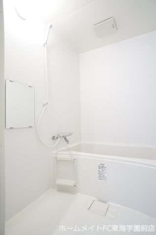 熊本市東区小山２丁目のアパートの浴室