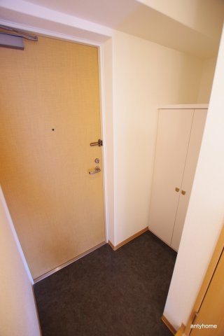 エスリード福島駅前　仲介手数料無料の玄関