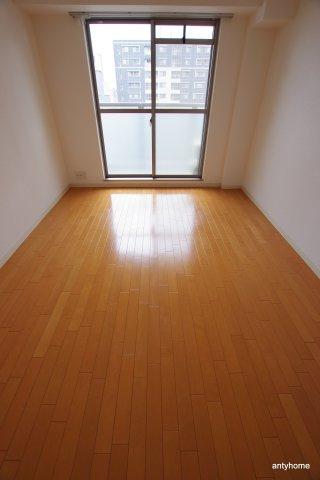 エスリード福島駅前　仲介手数料無料の寝室