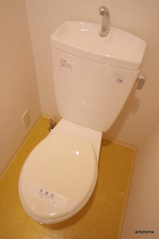 エスリード福島駅前　仲介手数料無料のトイレ