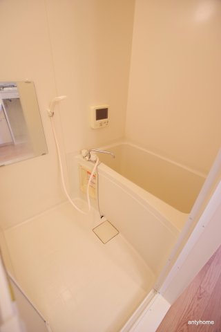 エスリード福島駅前　仲介手数料無料の浴室