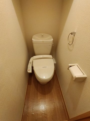  | レオパレスラピスラズリ高井田