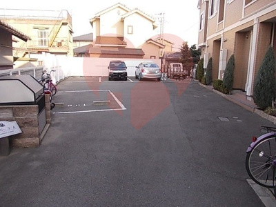 【駐車場】 | クリバーコート