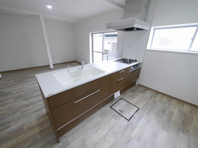 【キッチン】 | 東大池1丁目中古戸建（リノベーション）