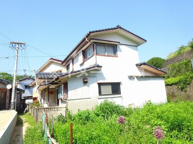 西唐津売家の外観