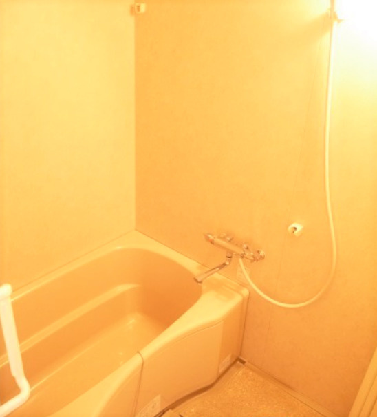 ふれあいハウスの浴室|ゆったり過ごせるお風呂です