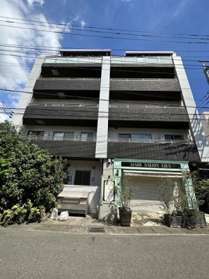 【外観】 | PASTORAL/パストラル | ペットOK♪東急田園都市線「高津」駅・「溝の口」駅・南武線「武蔵溝ノ口」駅まで徒歩圏内☆鉄筋コンクリートの5階建てマンションです！