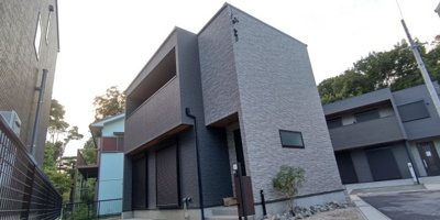 【外観】 | 名東区平和が丘５号棟　《仲介手数料無料》 | 8/31撮影
名東区の不動産売買の事ならマックスバリュで住まい相談エムワイホームにお任せください。