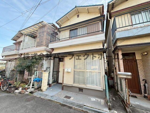 枚方市桜丘町の一戸建ての外観|物件の外観です