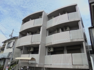 パレス六甲の外観