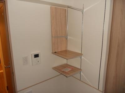 ルクラ京都三条油小路のその他|棚