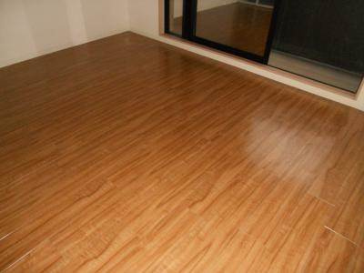 ルクラ京都三条油小路の洋室|フローリング