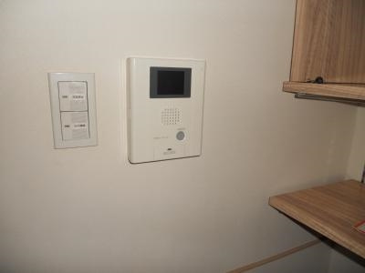 ルクラ京都三条油小路のセキュリティ|ＴＶモニターフォン