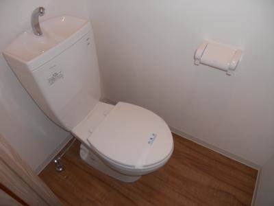 ルクラ京都三条油小路のトイレ|トイレ