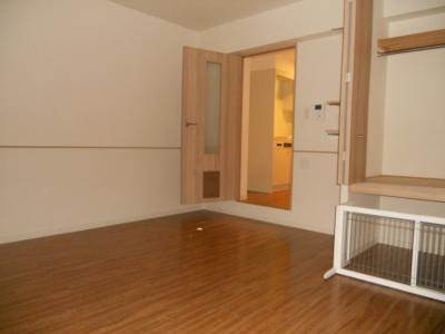 ルクラ京都三条油小路の寝室|洋室