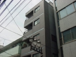 荒川ビルの外観
