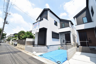 【外観】 | 閑静な住宅街で落ち着いた雰囲気です。お客様のご都合でいつでもご内覧可能で御座います。