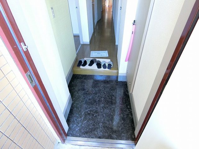 サテライト櫻の玄関