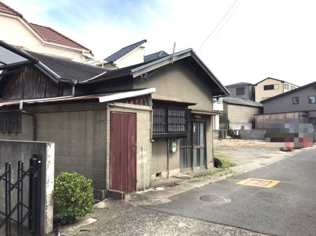 岸和田市磯上町5丁目　土地の前面道路含む現地写真