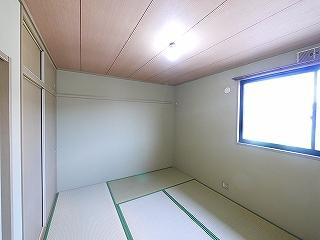 サンコートD棟の内装|和室もある物件です