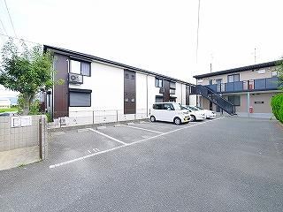 サンコートD棟の駐車場|カースペースがあります