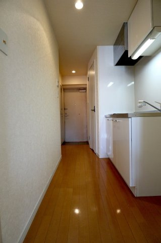 サヴォイテンジンクォーター　10階の玄関|別号室のものになります。現状優先です。