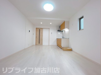 【居間・リビング】 | ジュネス寺家町