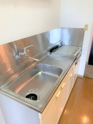 【キッチン】 | メゾンシャルーズ