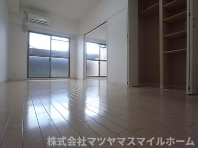 【居間・リビング】 | サンクチュアリー